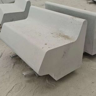 丽水 芝麻白花岗岩异形坐凳，石凳