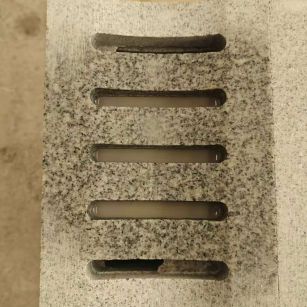 丽水 芝麻白拉丝面花岗岩U型开槽排水槽