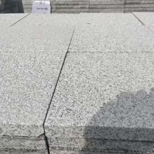 丽水 白麻花岗岩石材推荐 荔枝面地铺石