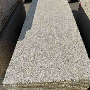 丽水 黄金麻花岗岩荔枝面毛板，半成品