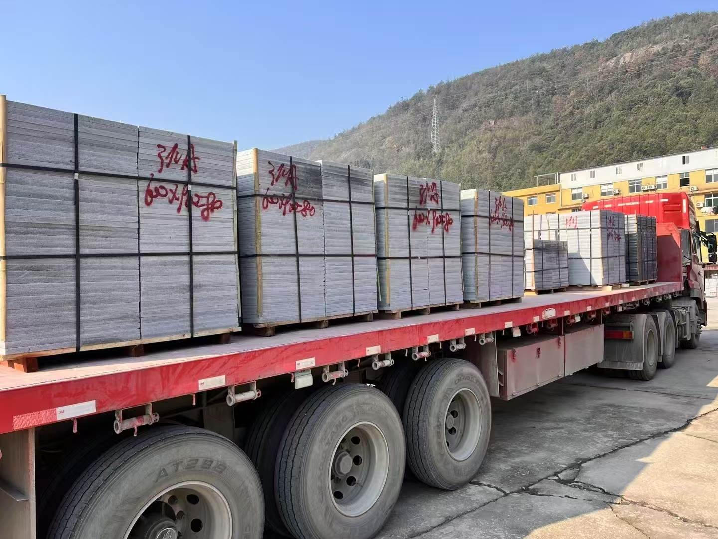 丽水 芝麻灰地铺石出货日常