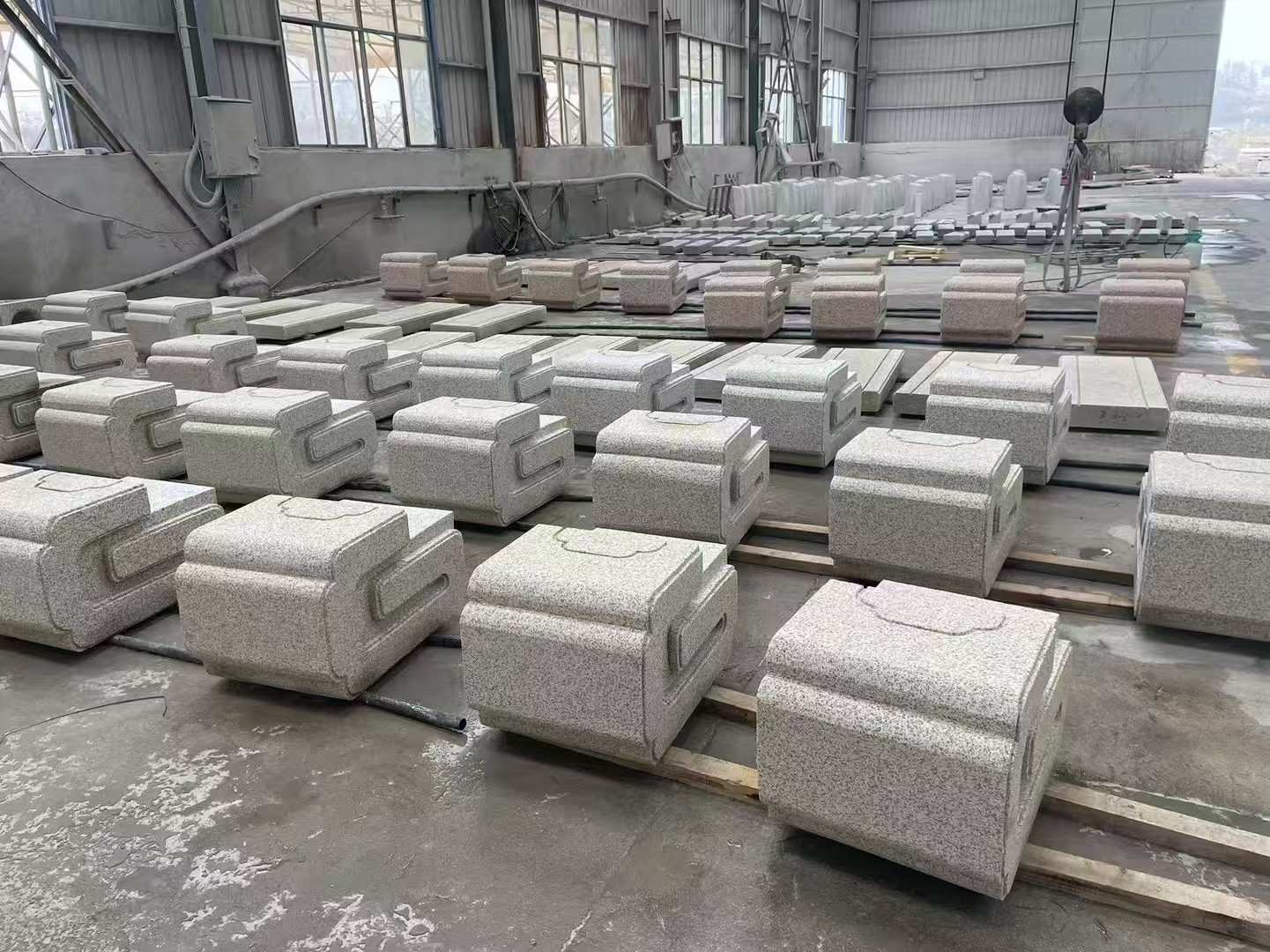 丽水 白麻花岗岩异形加工-石凳，坐凳