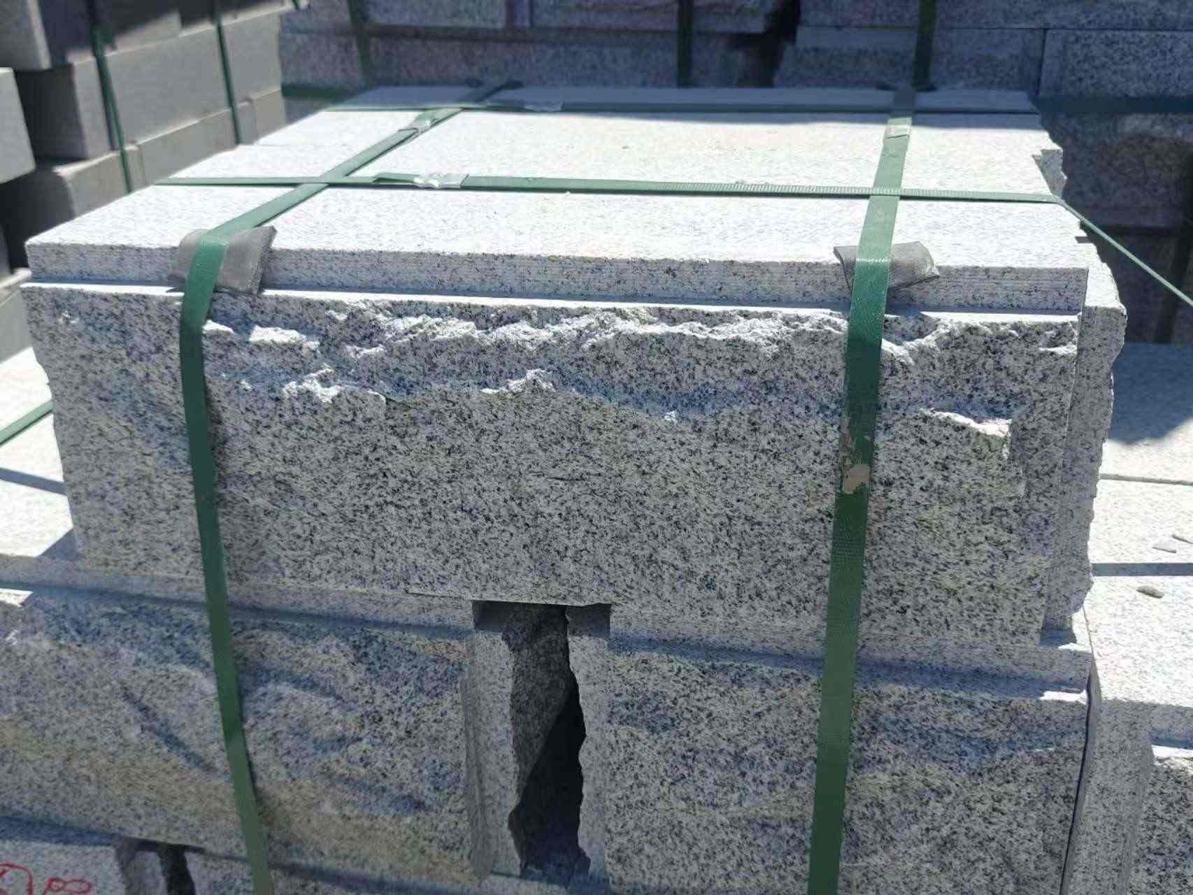 丽水 芝麻白花岗岩自然面成品