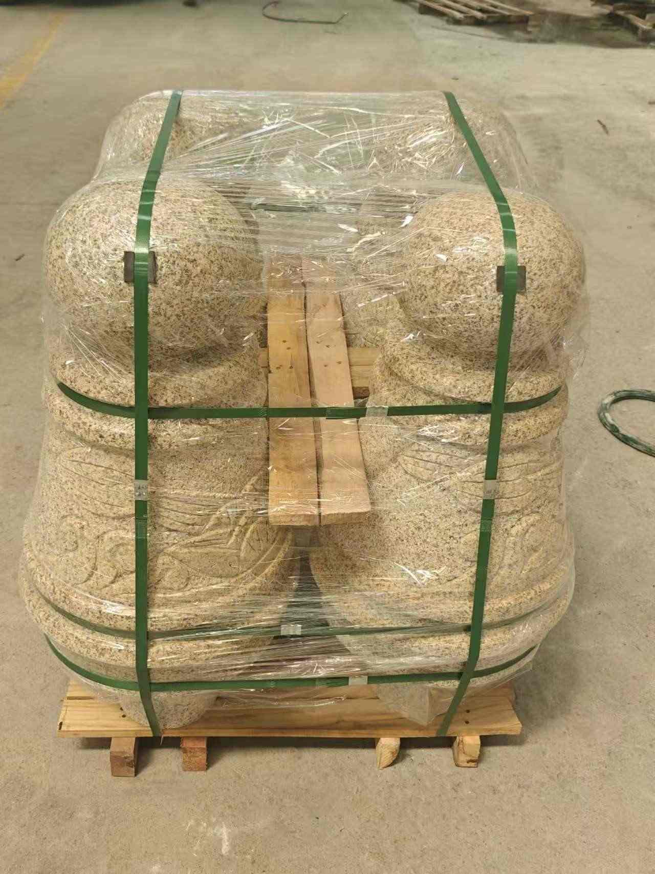 丽水 黄金麻异形定制雕花——棒棒糖挡车柱