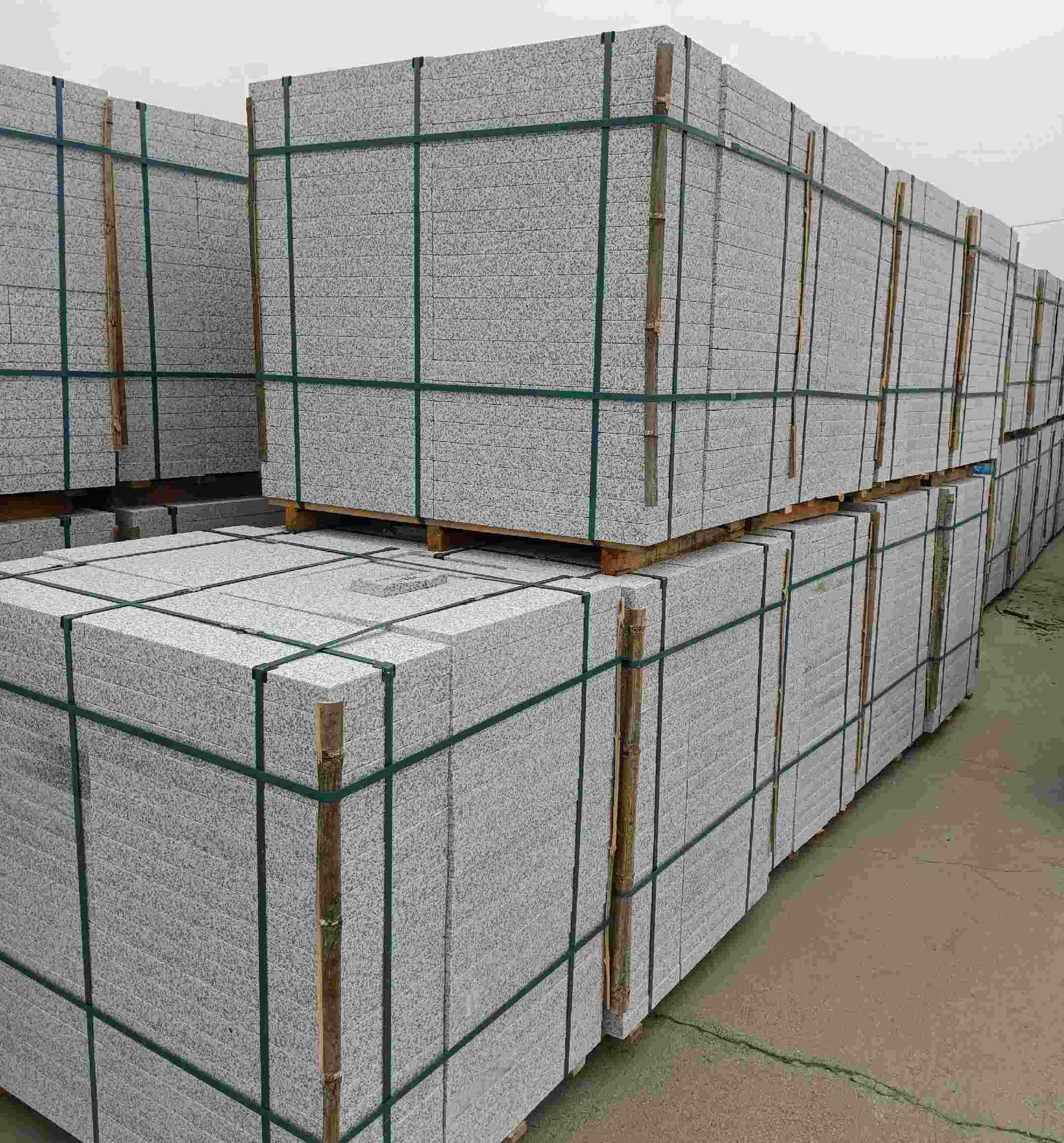 丽水 白麻花岗岩石材荔枝面地铺石（300*600*50）