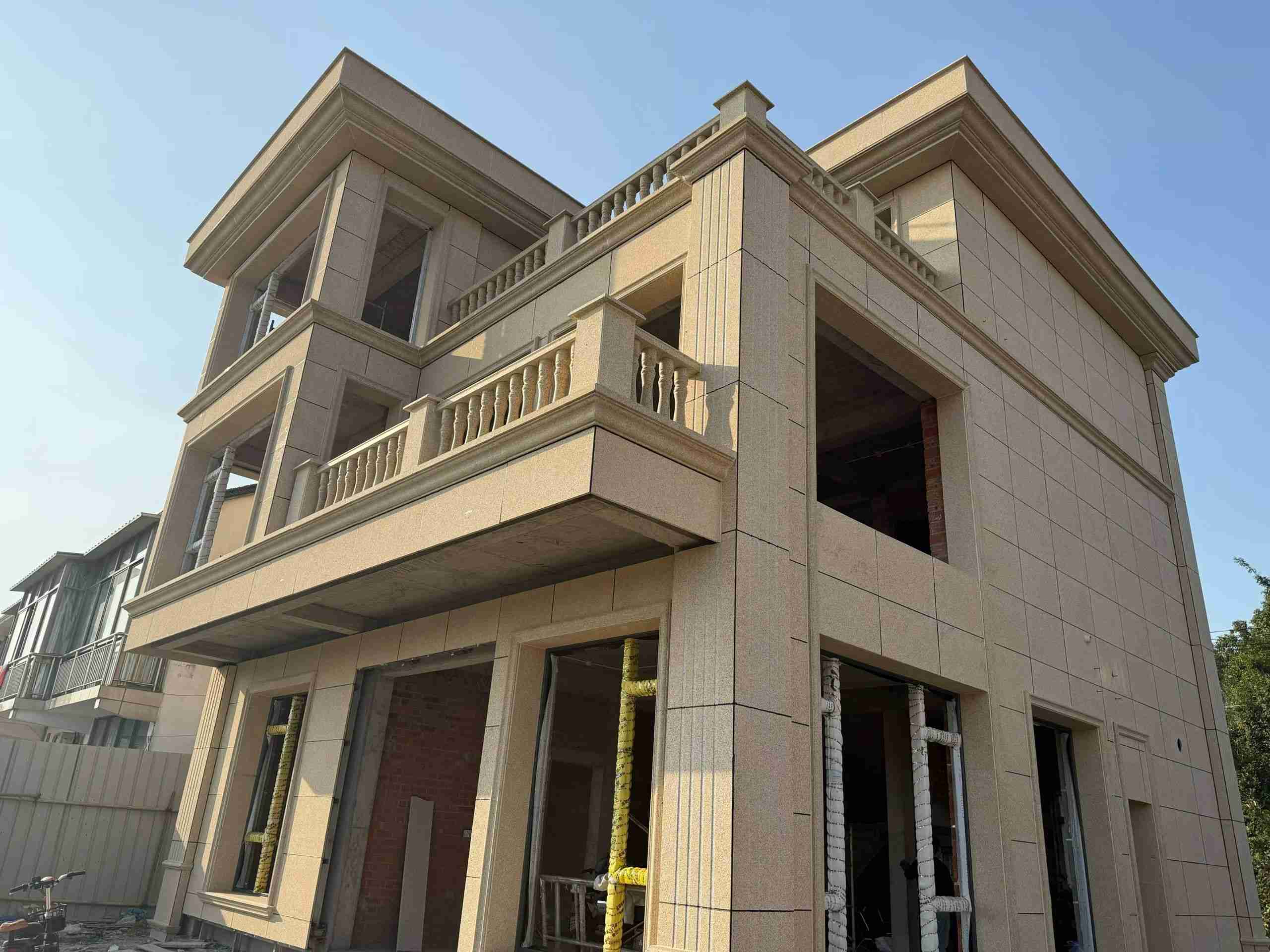 丽水 黄金麻花岗岩石材荔枝面外墙干挂效果展示