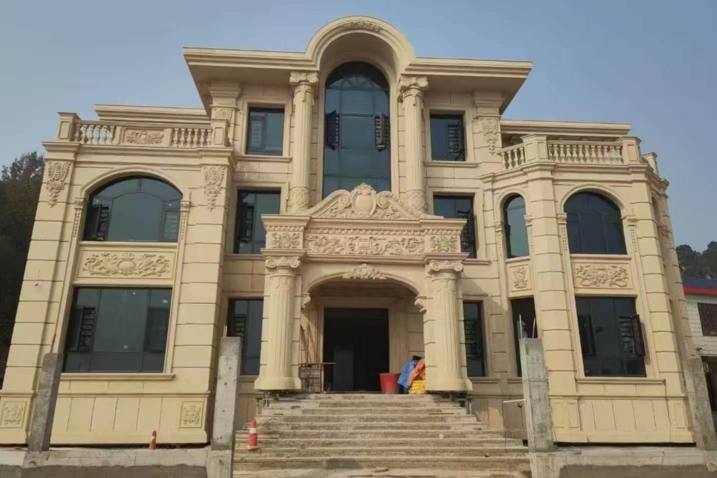 丽水 黄金麻花岗岩别墅外墙干挂