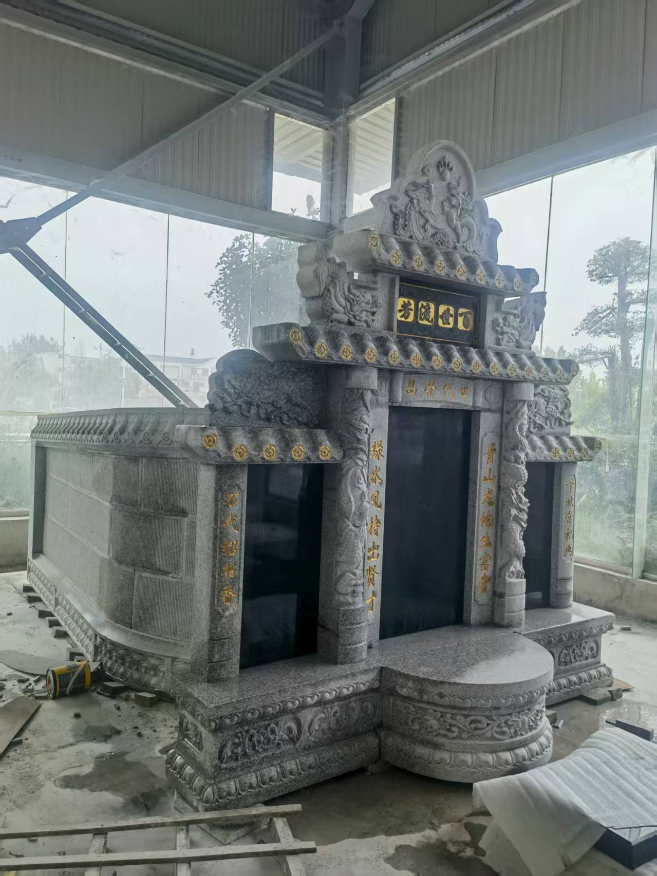 丽水 芝麻白墓碑效果展示图