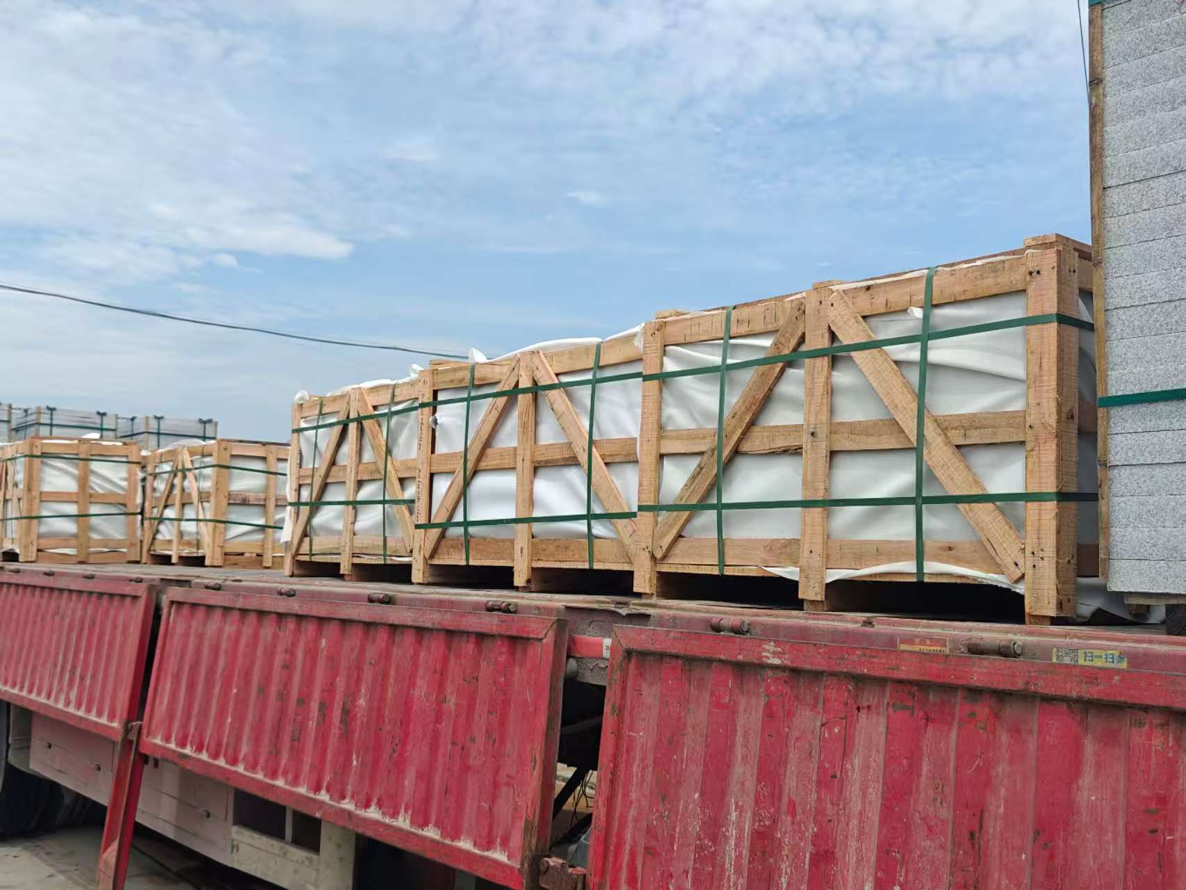 丽水 芝麻白花岗岩地铺石出口专车-泰国游