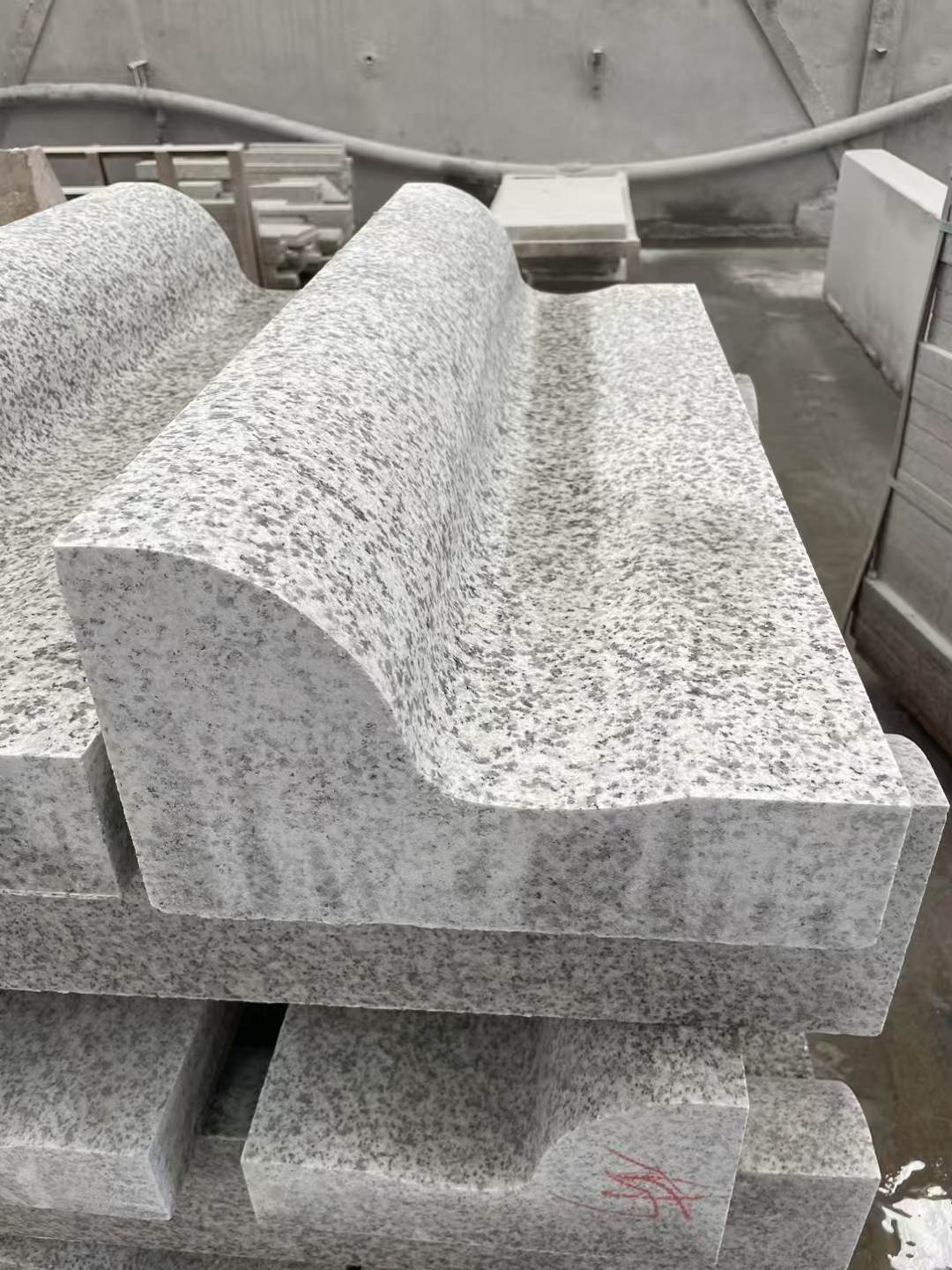 丽水 白麻花岗岩S型路沿石，路侧石，马路牙子等